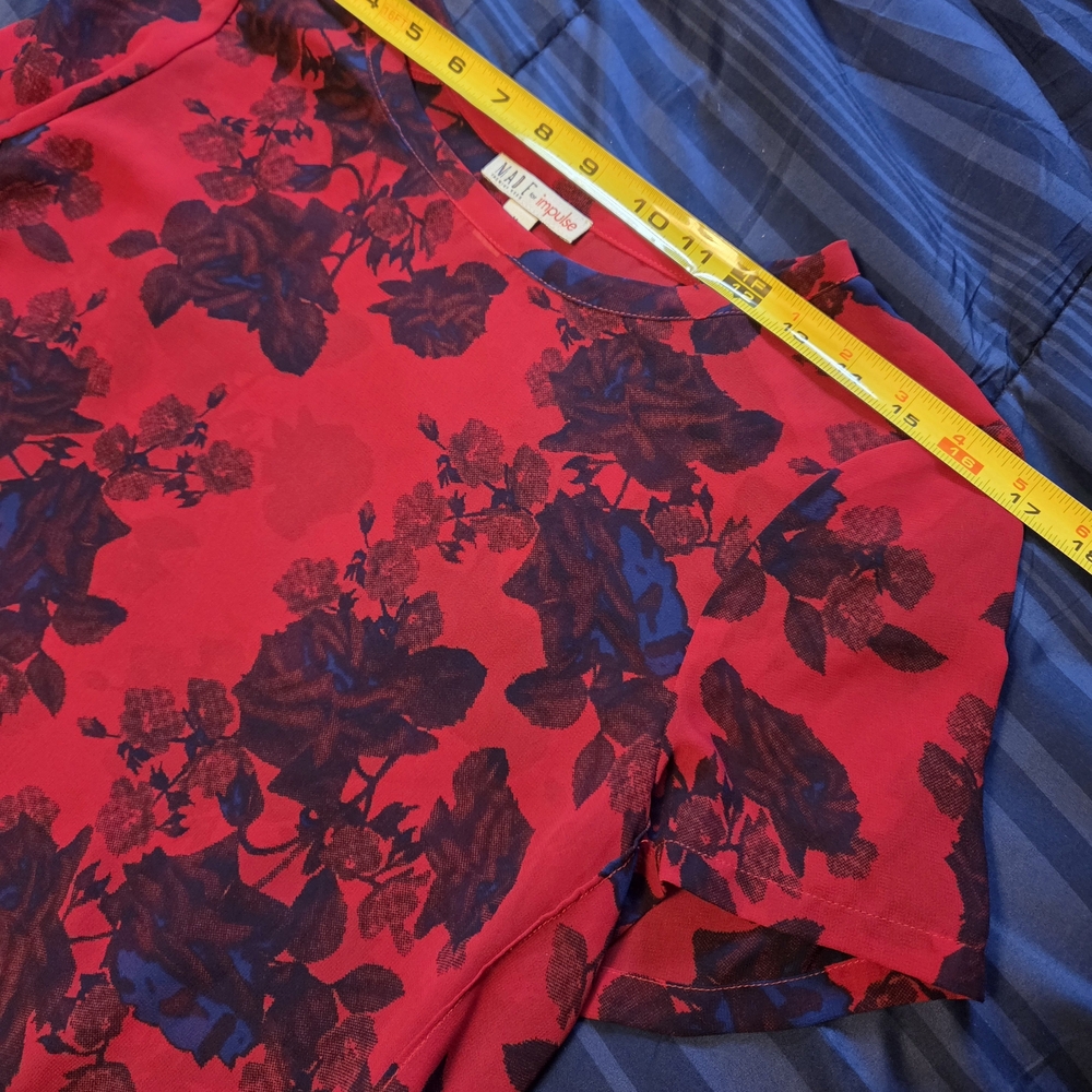Made For Impulse Womens Blouse Size Medium (Teen Wolf) - Picture 6 of 8